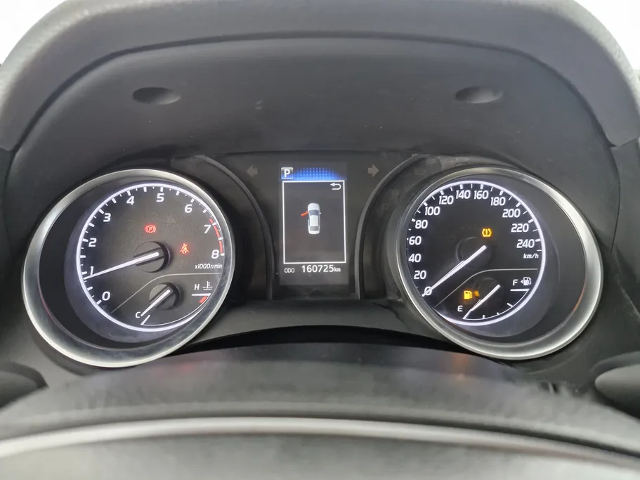 تويوتا كامري LE 2022 