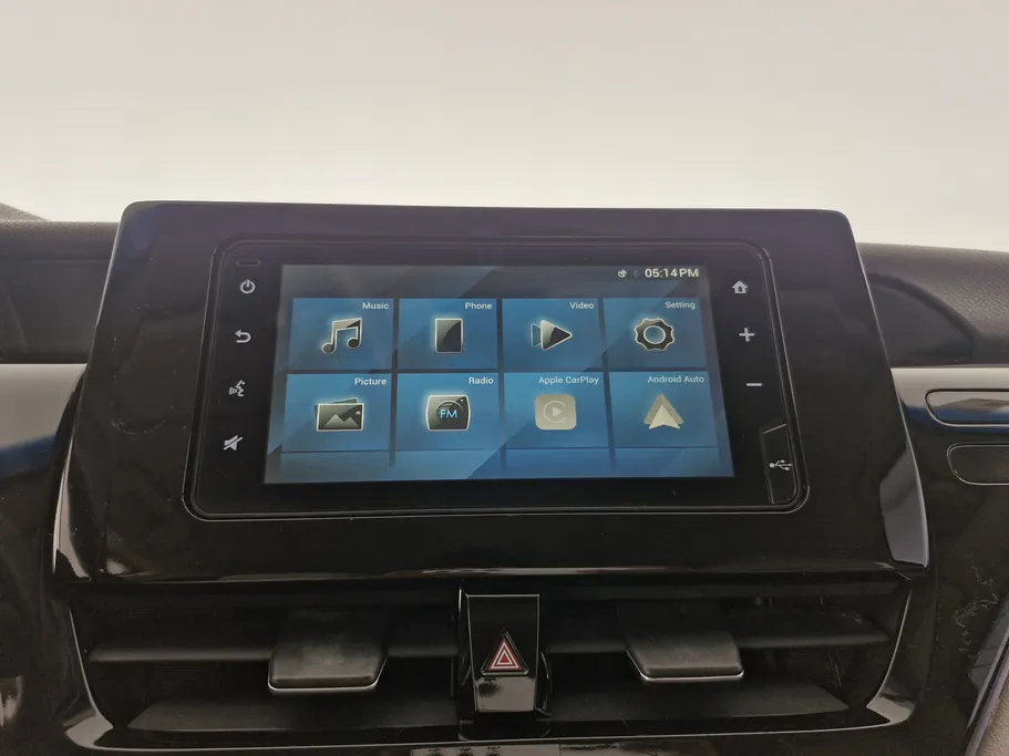 تويوتا كامري LE 2022 