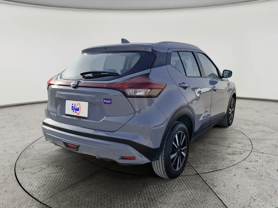 2024 Nissan Kicks S 