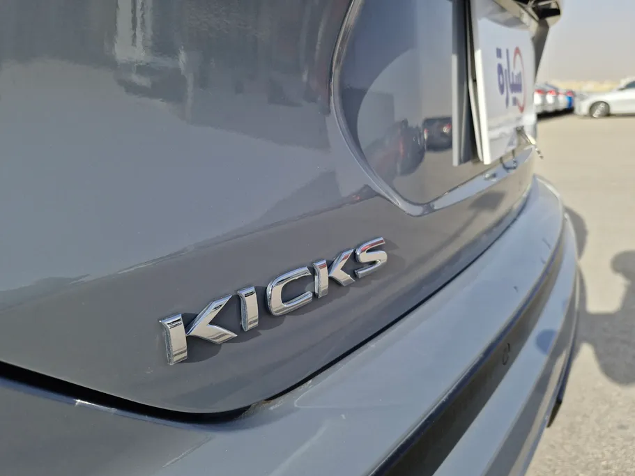 2024 Nissan Kicks S 