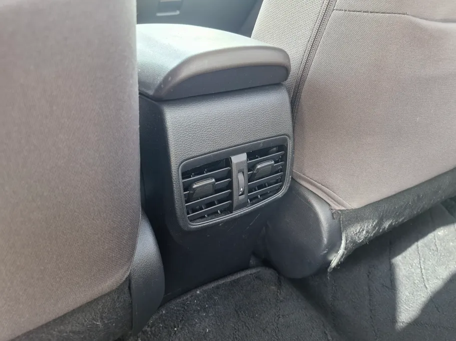 تويوتا كورولا XLI 2022 