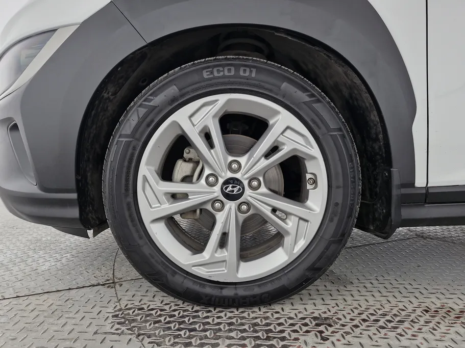 2022 Hyundai Kona SMART 