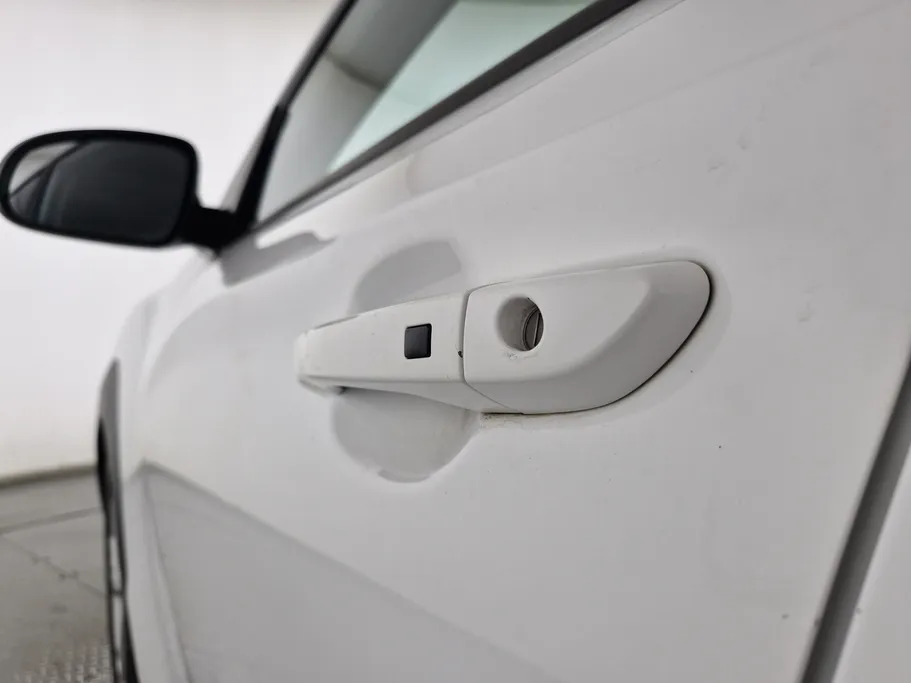 2022 Hyundai Kona SMART 