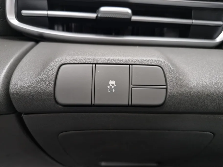 2022 Hyundai Elantra Fleet 