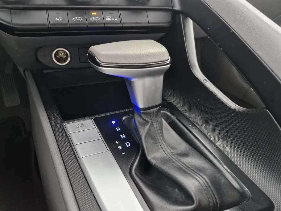 2022 Hyundai Elantra Fleet 