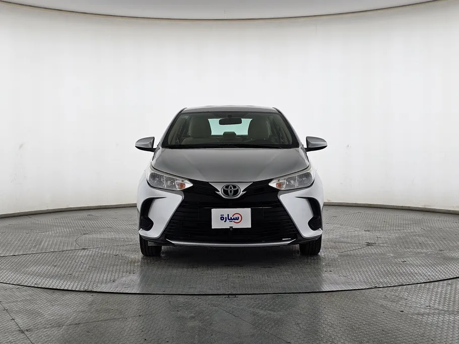2021 Toyota Yaris  Y 