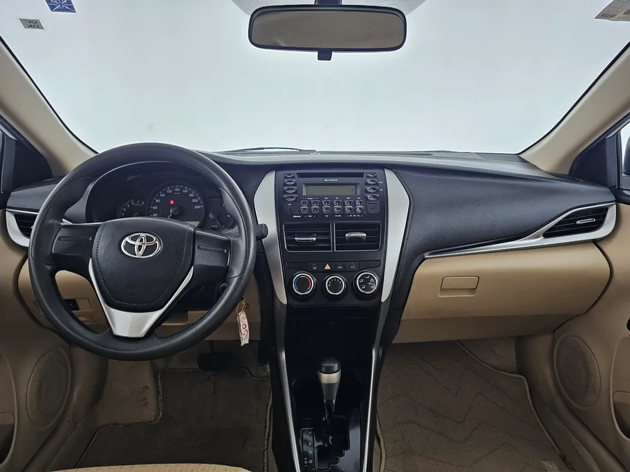 2019 Toyota Yaris  Y 