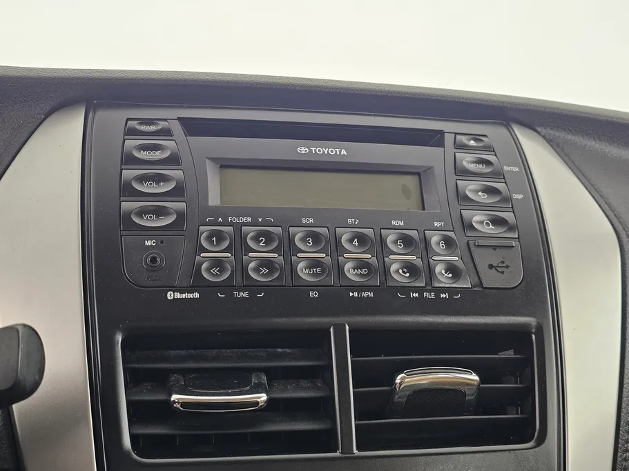 2019 Toyota Yaris  Y 