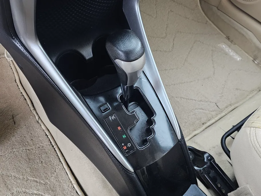 2019 Toyota Yaris  Y 