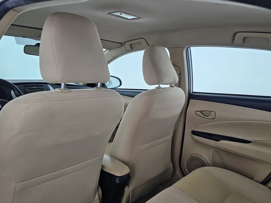 2019 Toyota Yaris  Y 