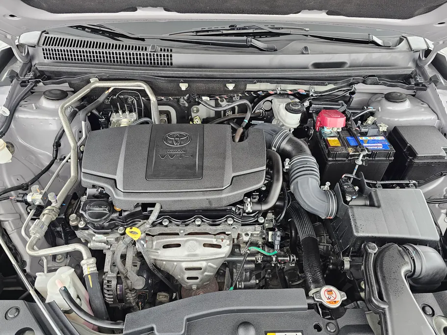 2023 Toyota Yaris  Y 