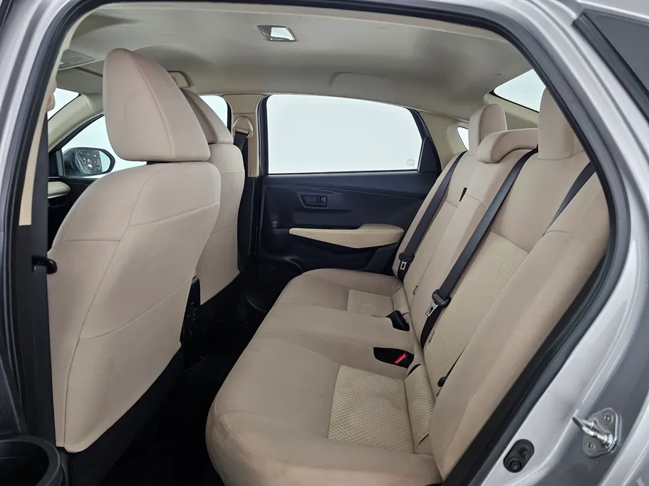 2023 Toyota Yaris  Y 