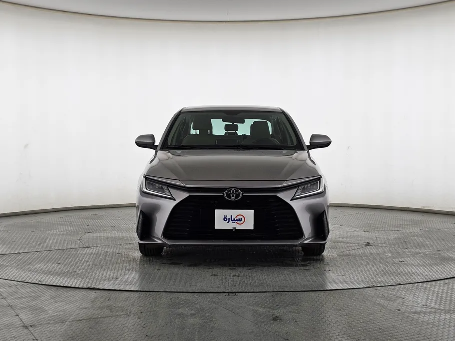 2023 Toyota Yaris  Y 