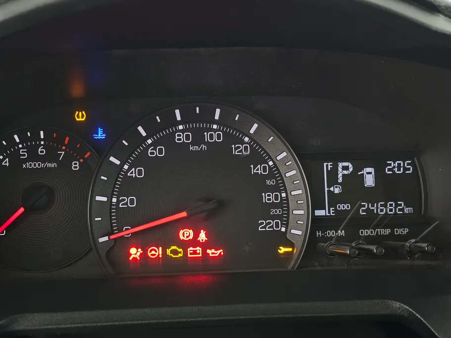 2023 Toyota Yaris  Y 