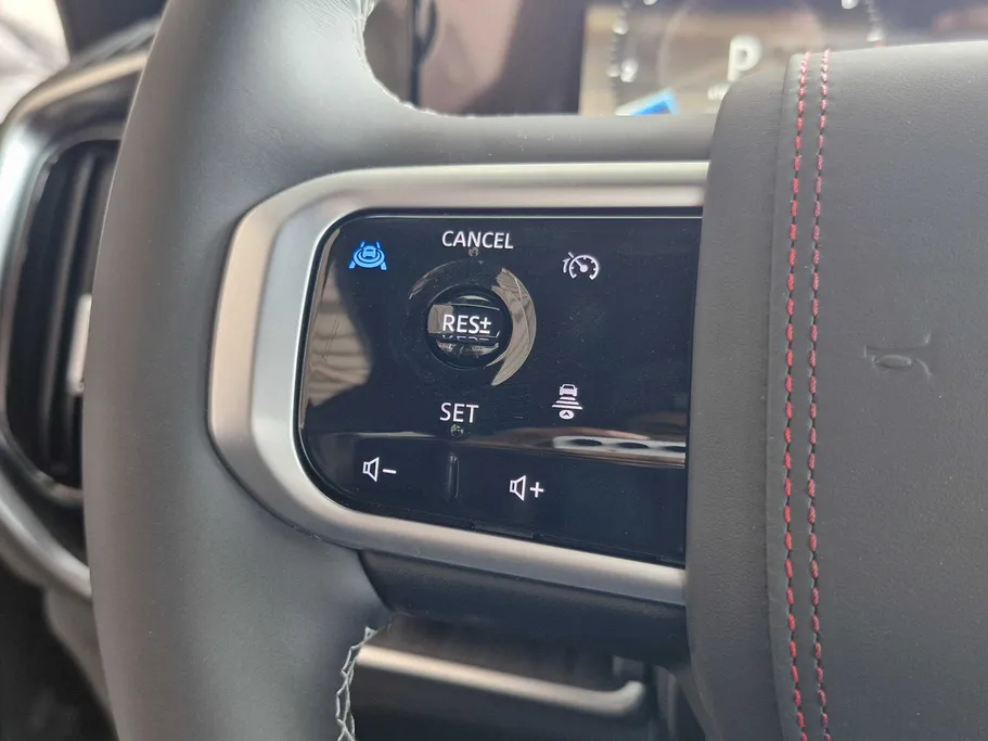 2026 Nissan Patrol SE Platinum City	 