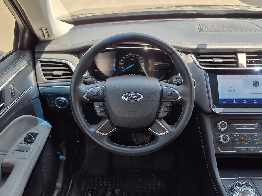 2021 Ford Taurus Ambiente 