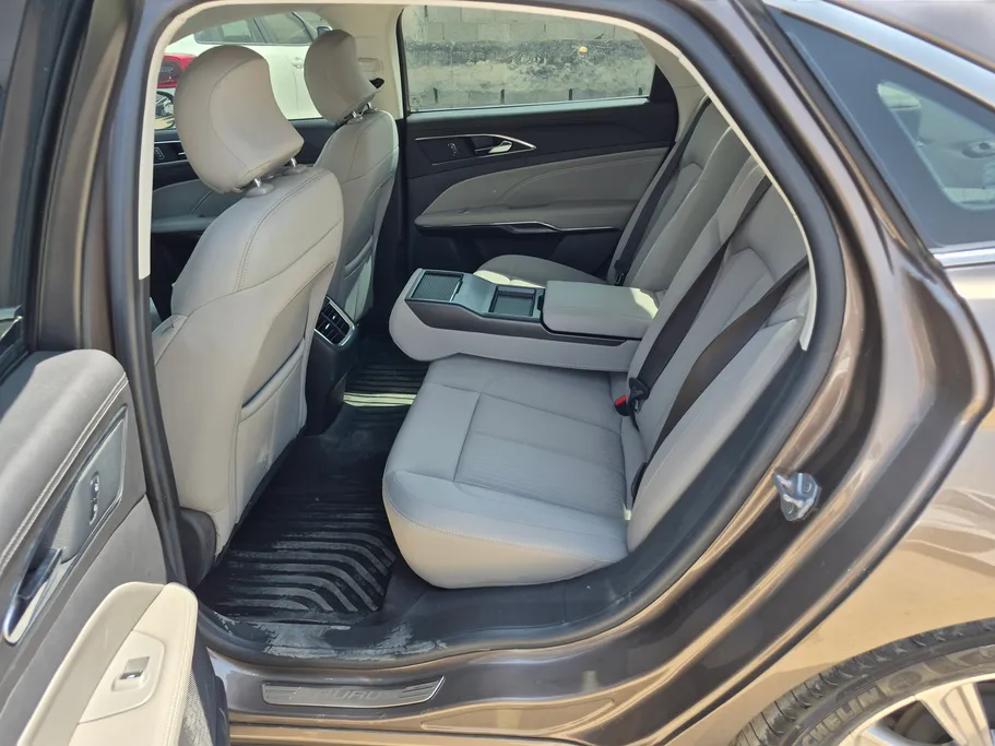 2021 Ford Taurus Ambiente 