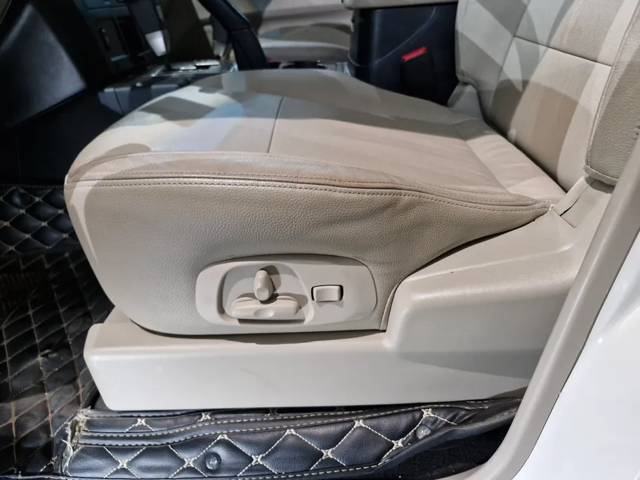 2020 Mitsubishi Pajero GLS 5Doors 