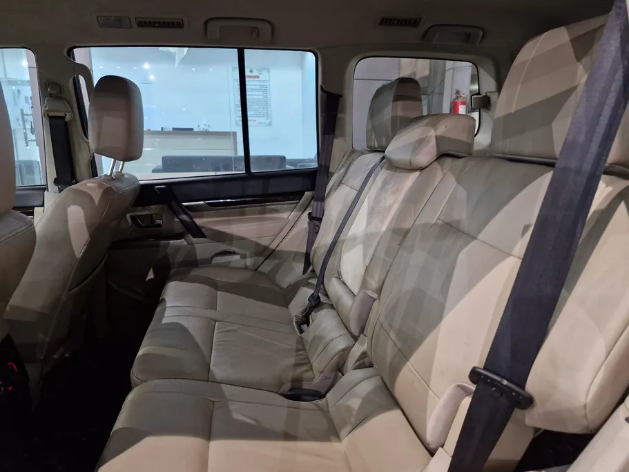 2020 Mitsubishi Pajero GLS 5Doors 