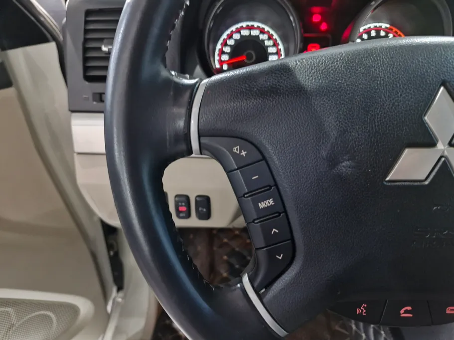 2020 Mitsubishi Pajero GLS 5Doors 