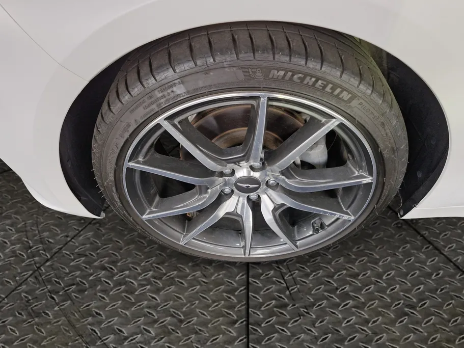 جينيسيس G70  2023 