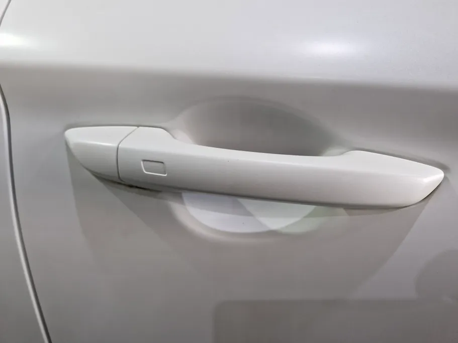 جينيسيس G70  2023 