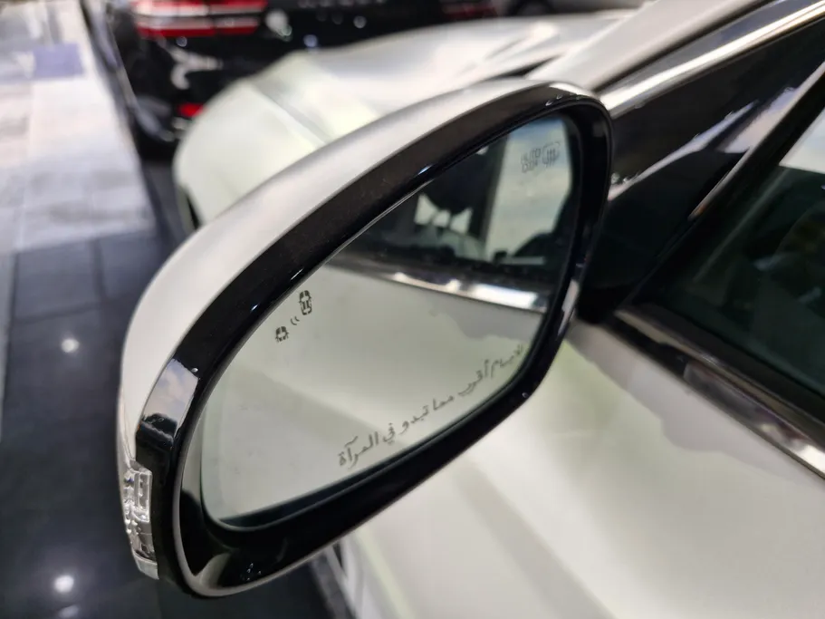 جينيسيس G70  2023 