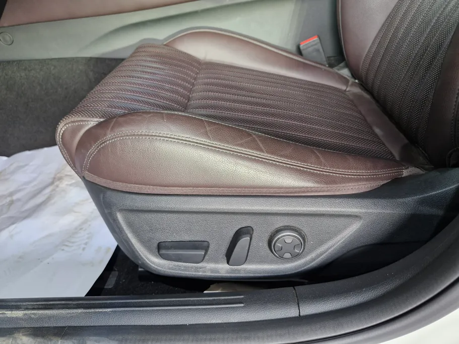 جينيسيس G70  2023 