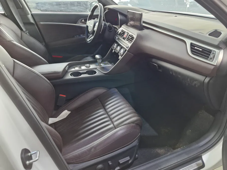 جينيسيس G70  2023 