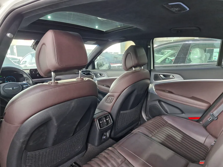 جينيسيس G70  2023 