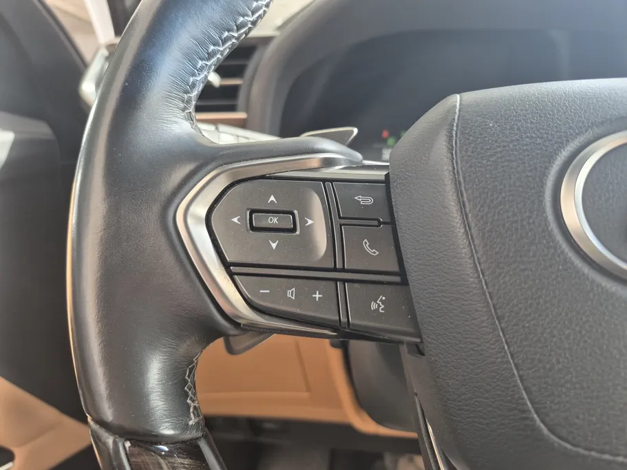 لكزس LX 600 BB Elite 2024 