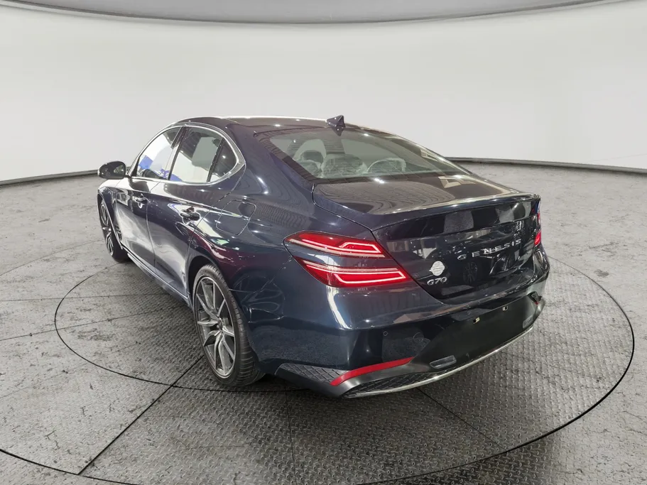 جينيسيس G70  2023 