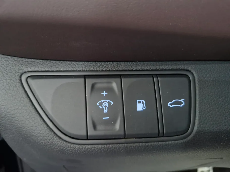 جينيسيس G70  2023 