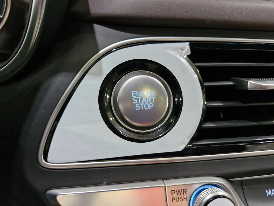 جينيسيس G70  2023 