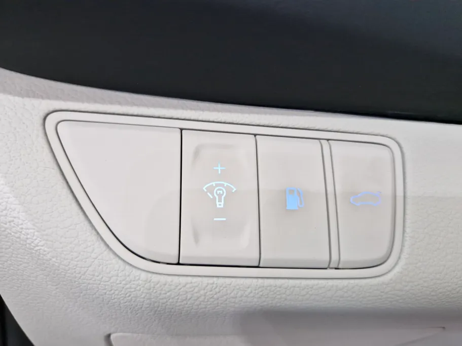 جينيسيس G70  2023 