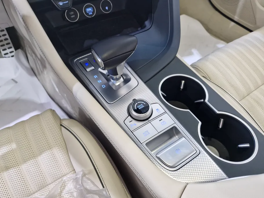 جينيسيس G70  2023 