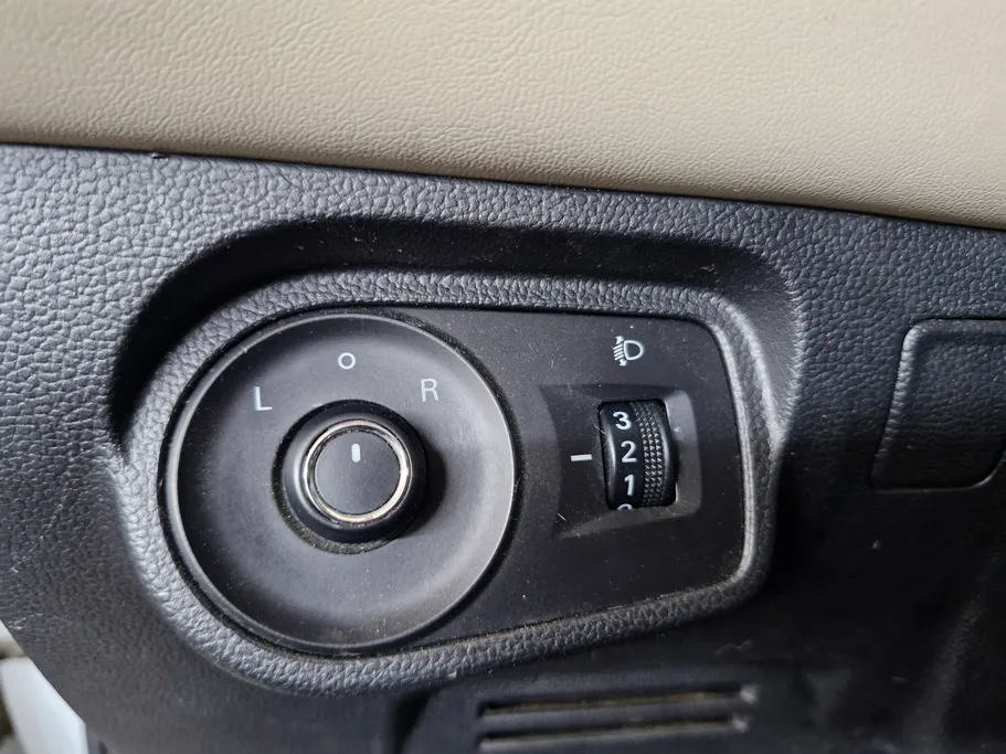 ام جي 5 STD 2022 