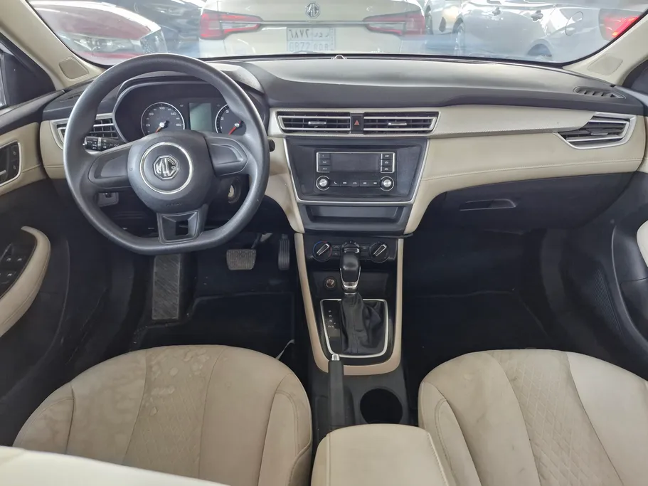 ام جي 5 STD 2022 