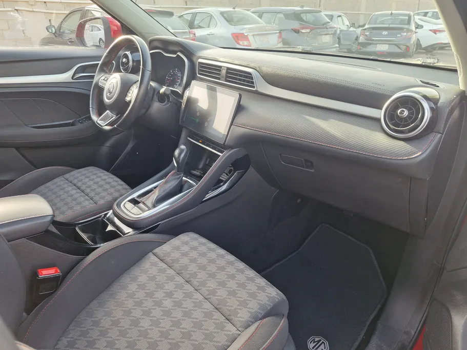 ام جي ZS STD 2023 