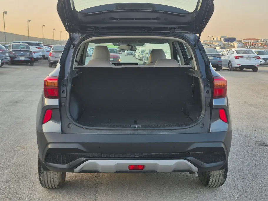 كيا سيلتوس LX 2023 