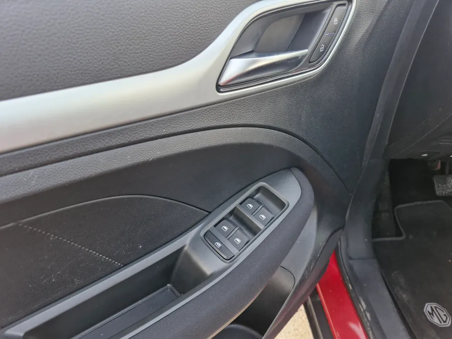 ام جي ZS STD 2023 