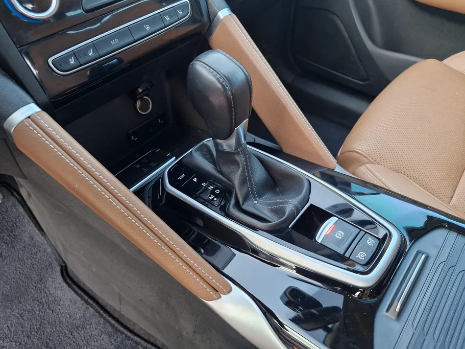 رينو كوليوس LE 2023 