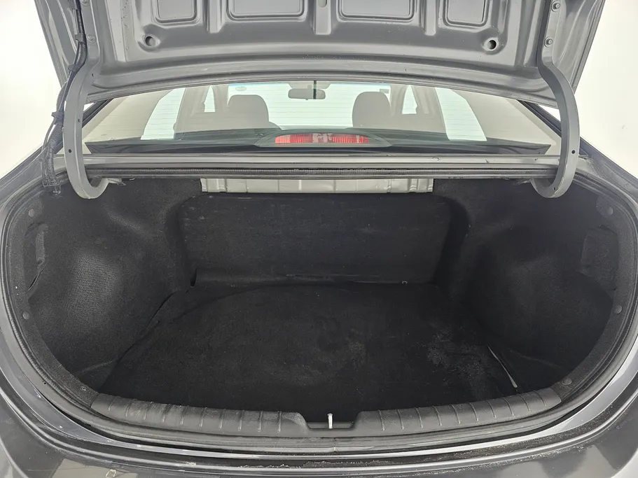 هيونداي اكسنت سمارت 2023 