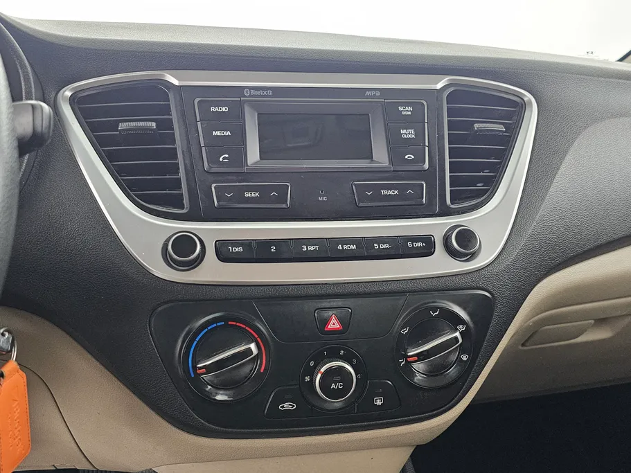 هيونداي اكسنت سمارت 2023 