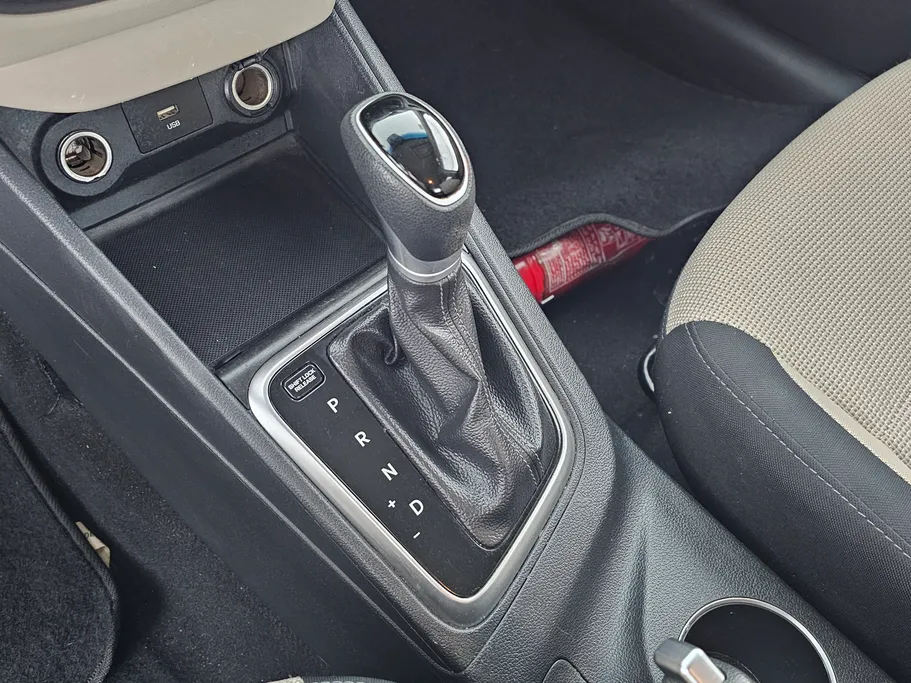 هيونداي اكسنت سمارت 2023 