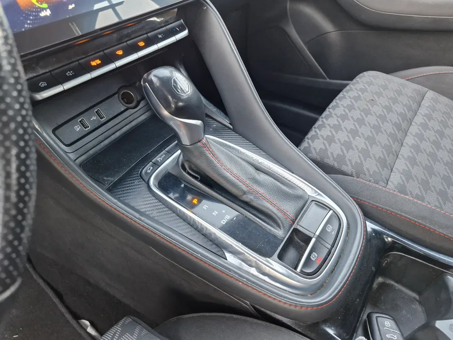 ام جي ZS STD 2023 