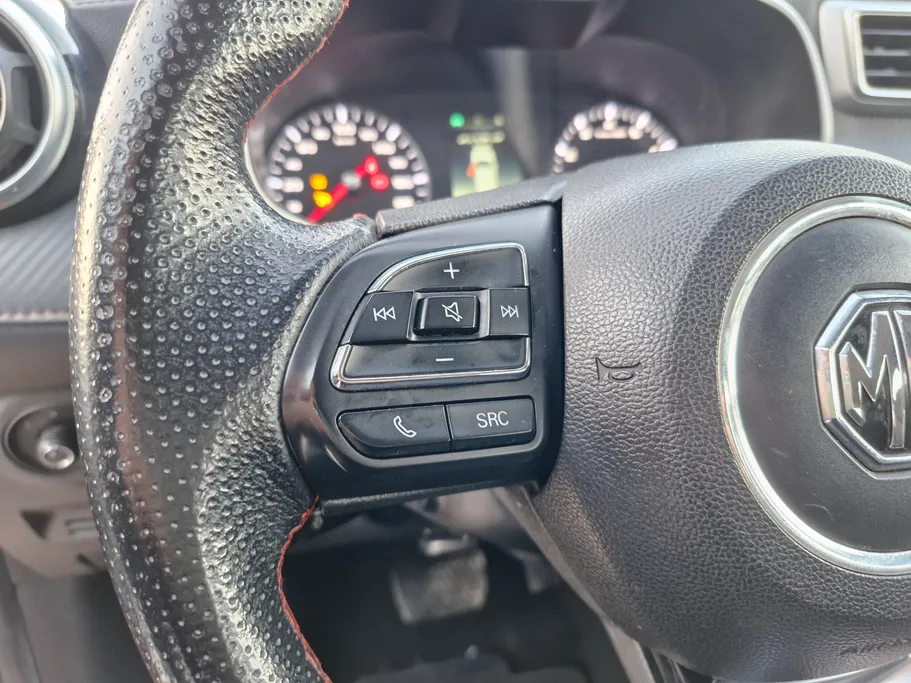 ام جي ZS STD 2023 