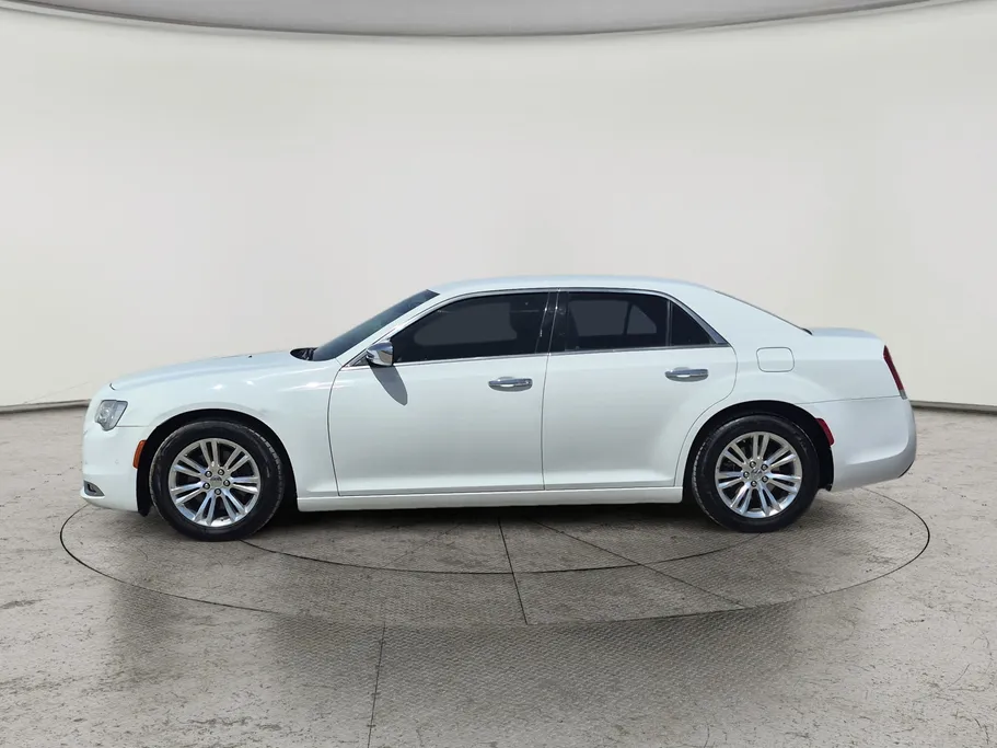 2018 Chrysler 300 C 