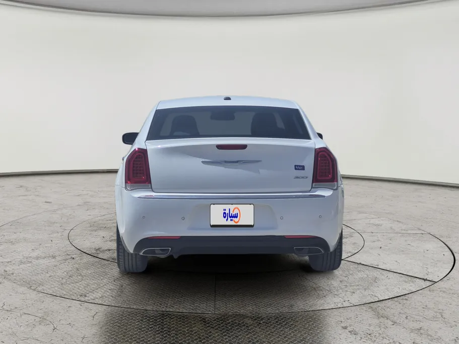 2018 Chrysler 300 C 