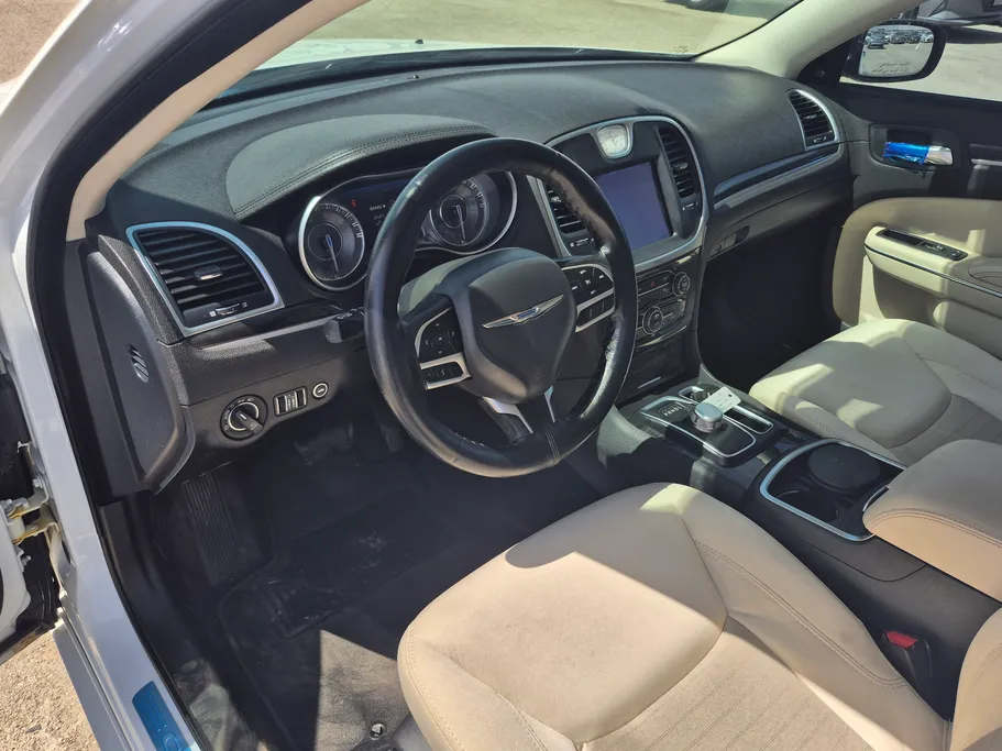 2018 Chrysler 300 C 